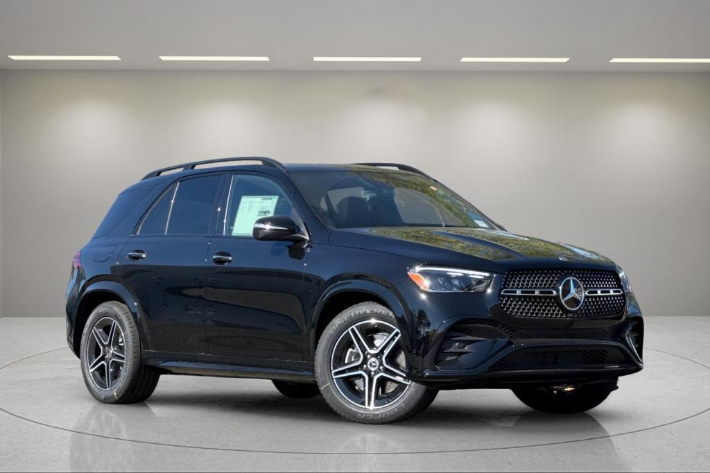 new 2026 Mercedes-Benz GLE 450 car, priced at $75,685
