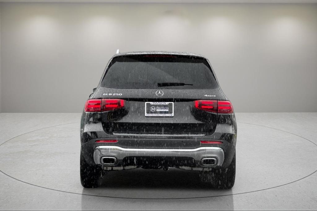 new 2025 Mercedes-Benz GLB 250 car, priced at $49,870