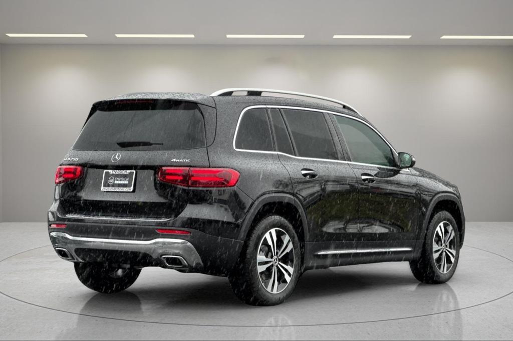 new 2025 Mercedes-Benz GLB 250 car, priced at $49,870