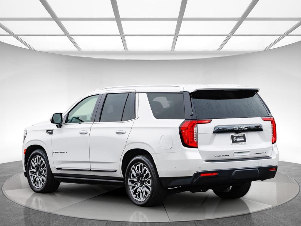 used 2024 GMC Yukon car, priced at $88,113