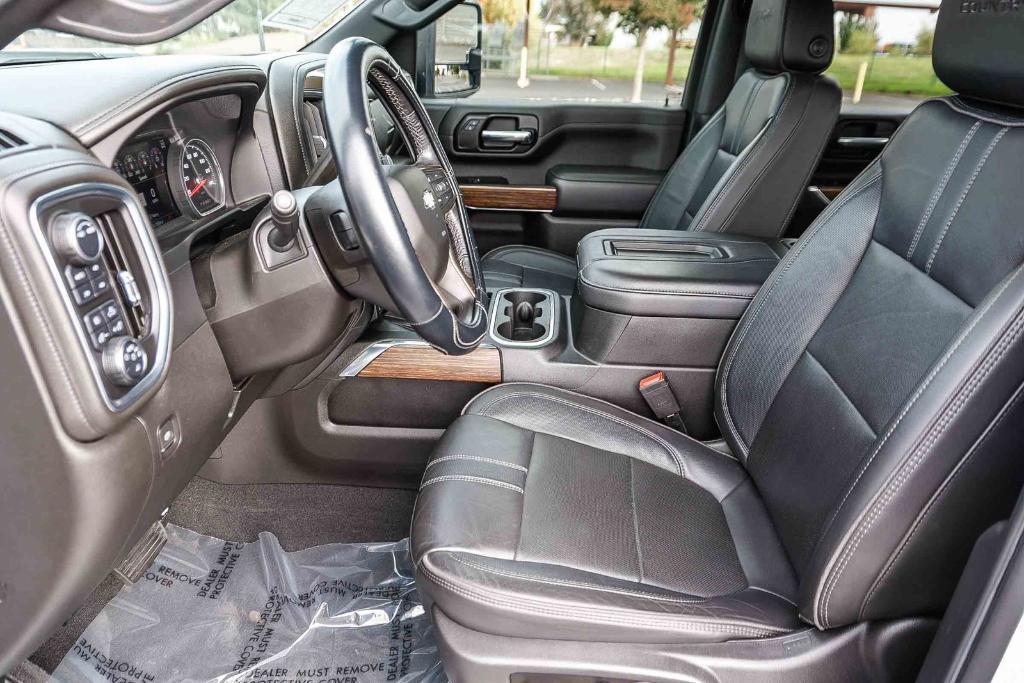 used 2022 Chevrolet Silverado 2500 car, priced at $60,999