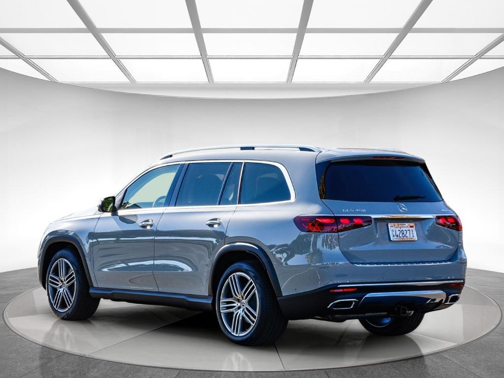new 2026 Mercedes-Benz GLS 450 car, priced at $100,570