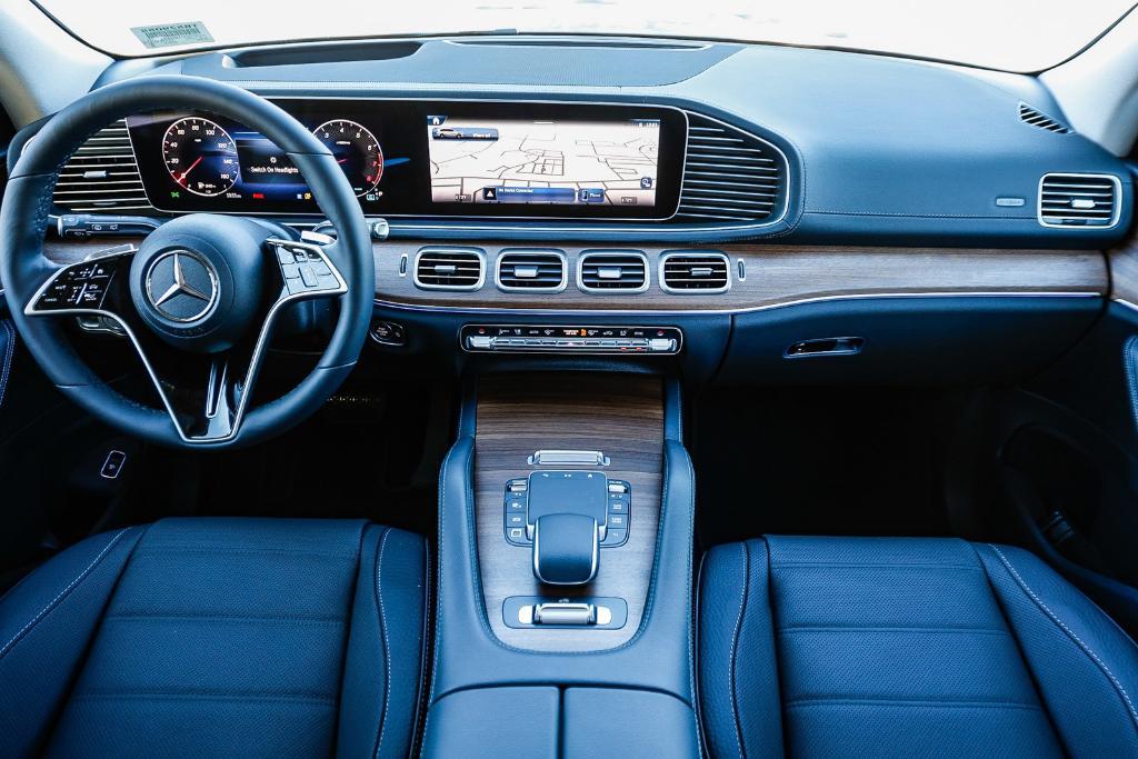 new 2026 Mercedes-Benz GLS 450 car, priced at $100,570