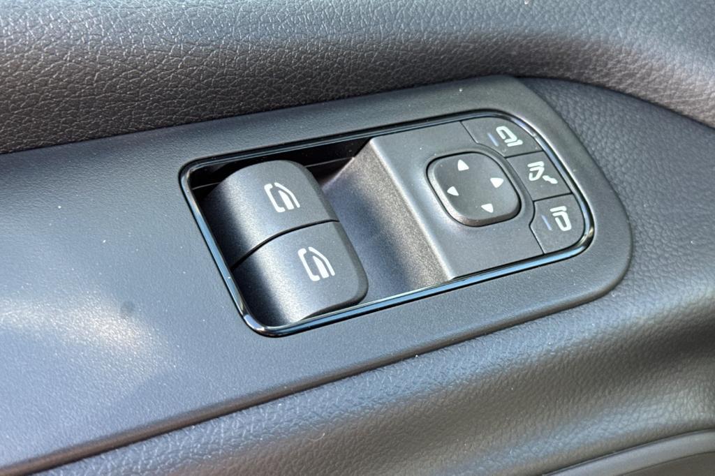 new 2025 Mercedes-Benz Sprinter 2500 car, priced at $72,649