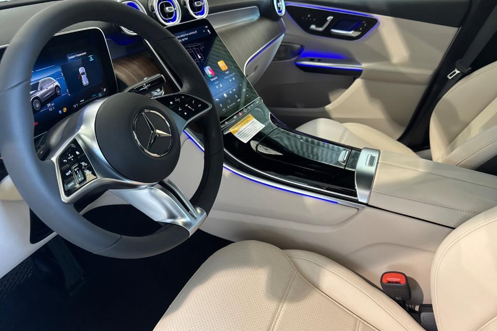new 2025 Mercedes-Benz GLC 300 car, priced at $54,550