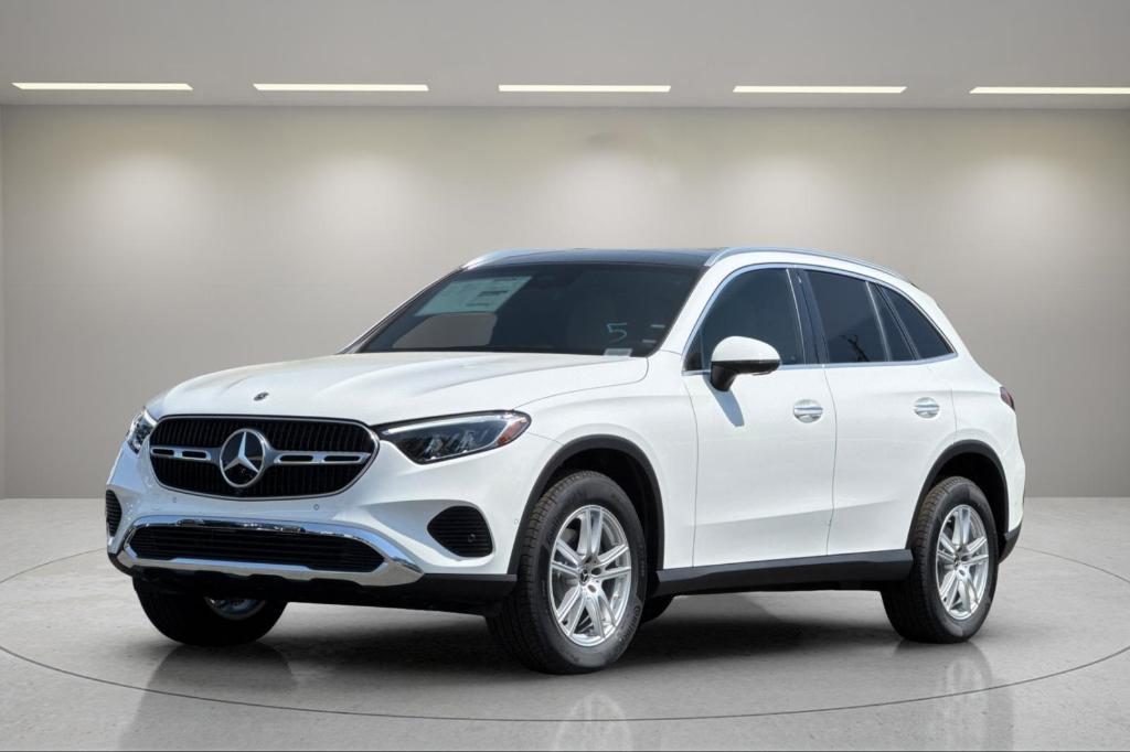 new 2025 Mercedes-Benz GLC 300 car, priced at $54,550