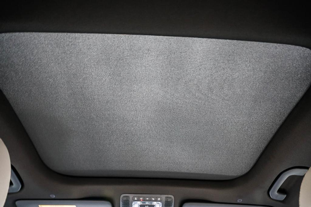 new 2026 Mercedes-Benz GLB 250 car, priced at $52,415