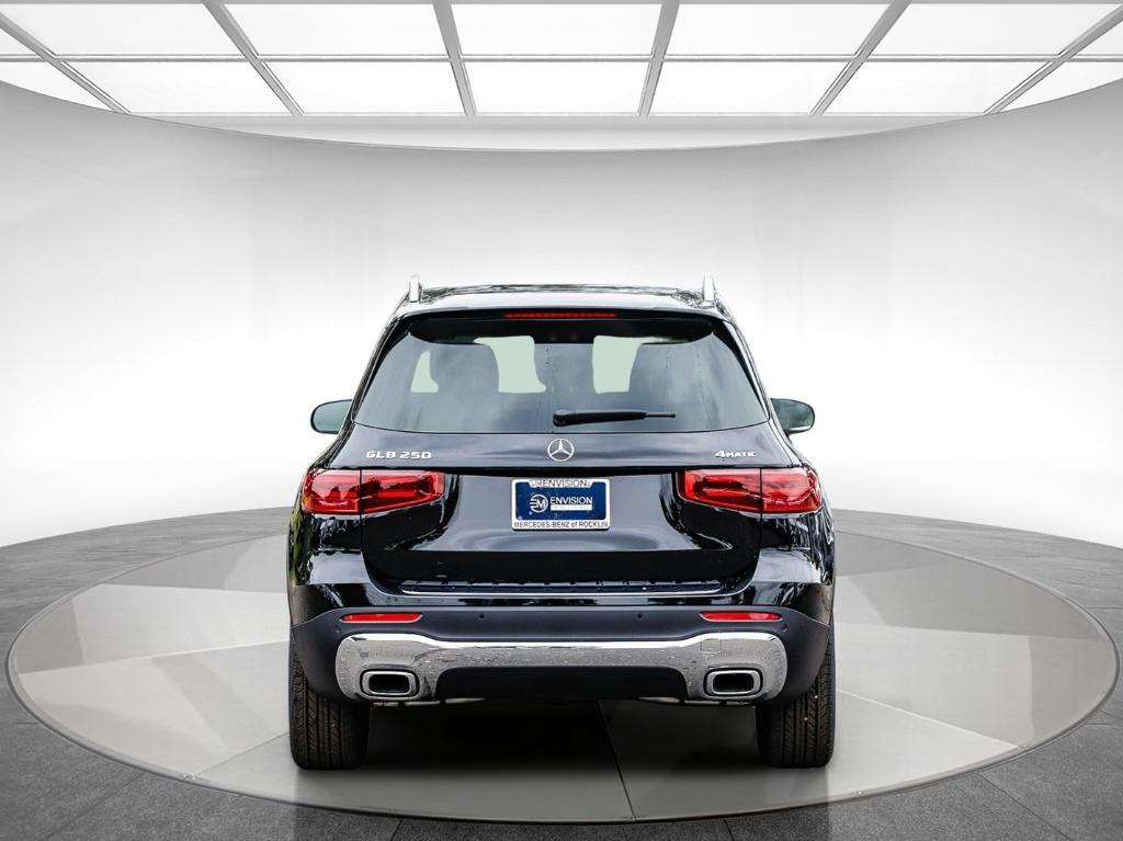 new 2026 Mercedes-Benz GLB 250 car, priced at $52,415