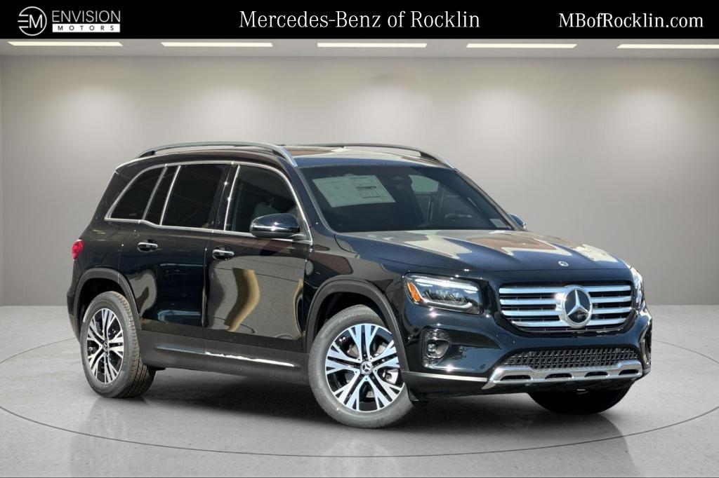 new 2024 Mercedes-Benz GLB 250 car, priced at $49,320