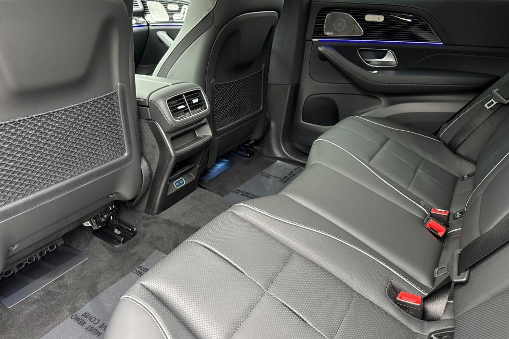 new 2026 Mercedes-Benz GLE 450 car, priced at $87,915