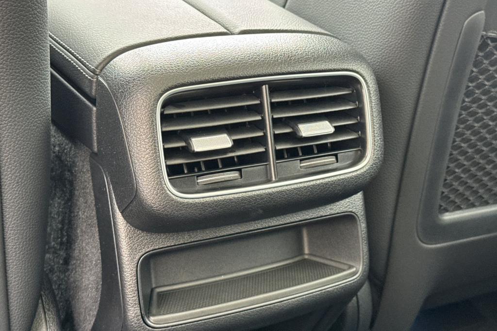 new 2026 Mercedes-Benz GLE 450 car, priced at $77,590