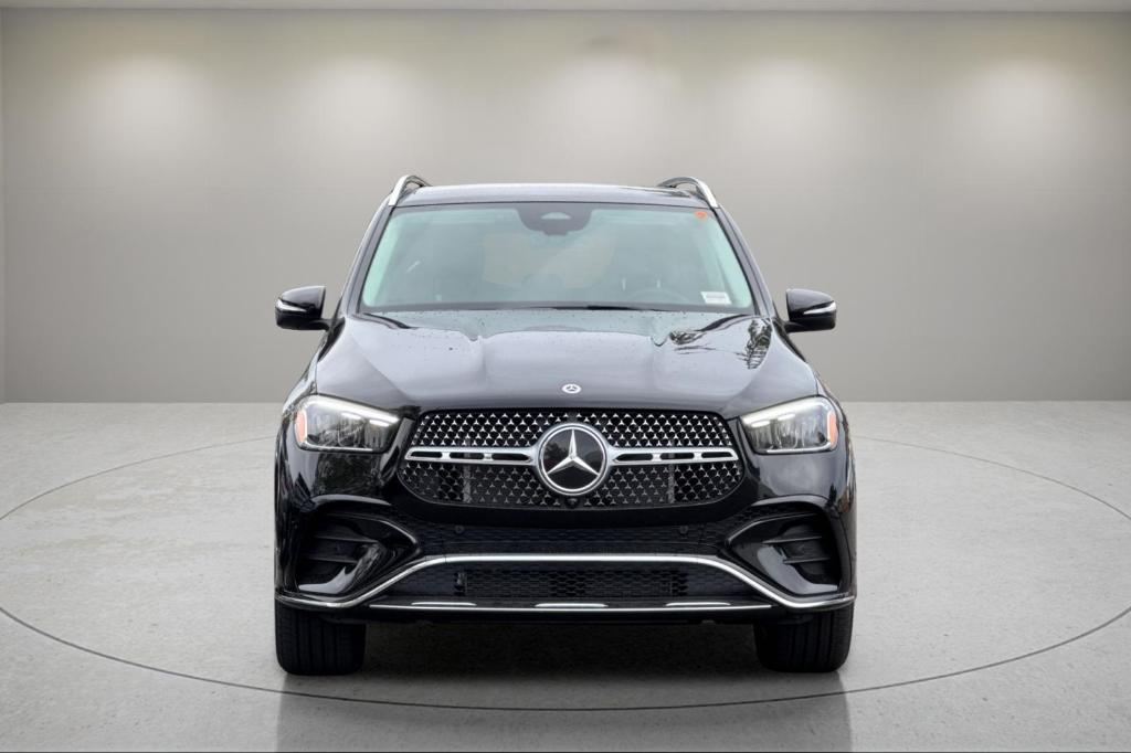 new 2026 Mercedes-Benz GLE 450 car, priced at $77,590
