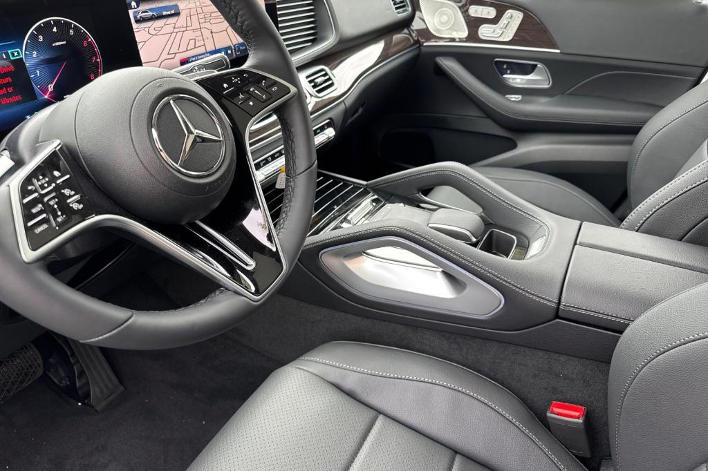 new 2026 Mercedes-Benz GLE 450 car, priced at $77,590