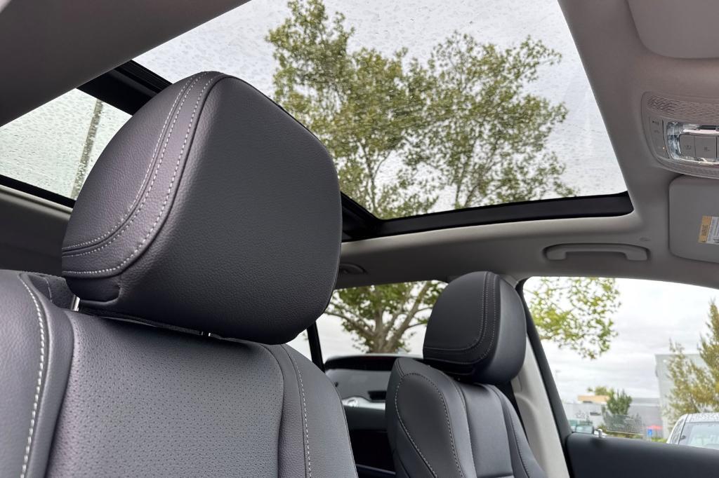 new 2026 Mercedes-Benz GLE 450 car, priced at $77,590