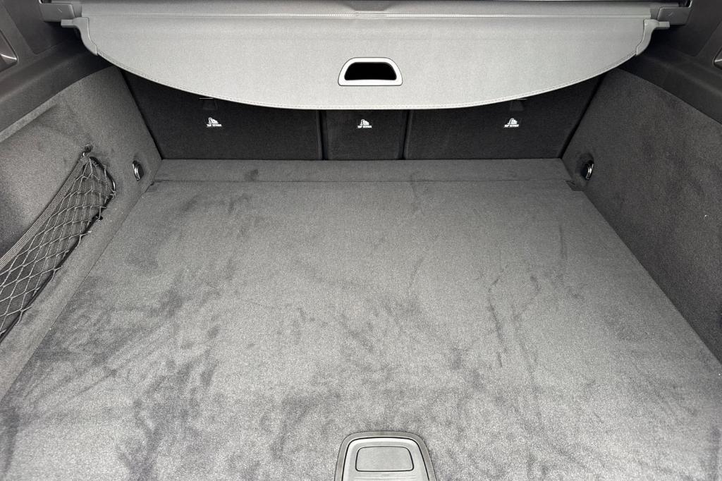 new 2026 Mercedes-Benz GLE 450 car, priced at $77,590