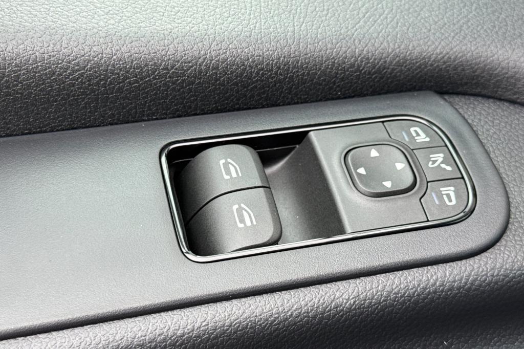new 2025 Mercedes-Benz Sprinter 2500 car, priced at $63,897
