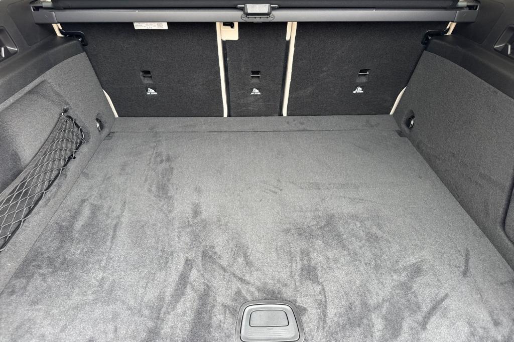 new 2026 Mercedes-Benz GLE 450 car, priced at $79,685