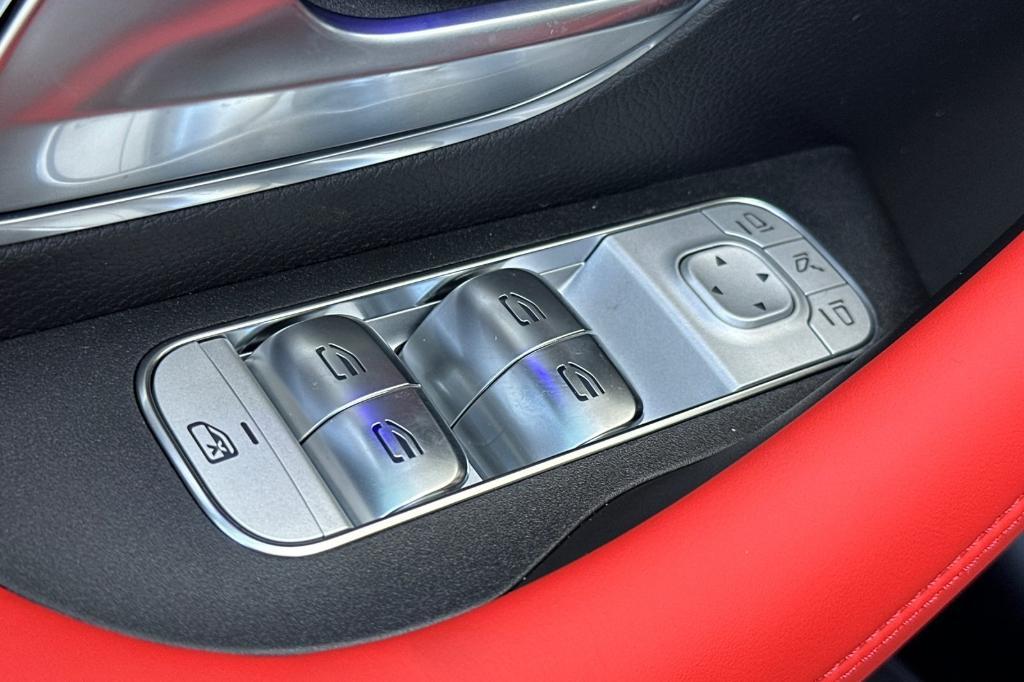 new 2025 Mercedes-Benz AMG GLE 53 car, priced at $109,195