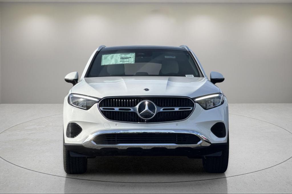 new 2025 Mercedes-Benz GLC 300 car, priced at $52,975