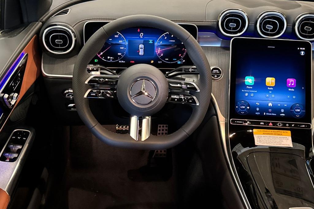 new 2025 Mercedes-Benz GLC 300 car, priced at $56,155