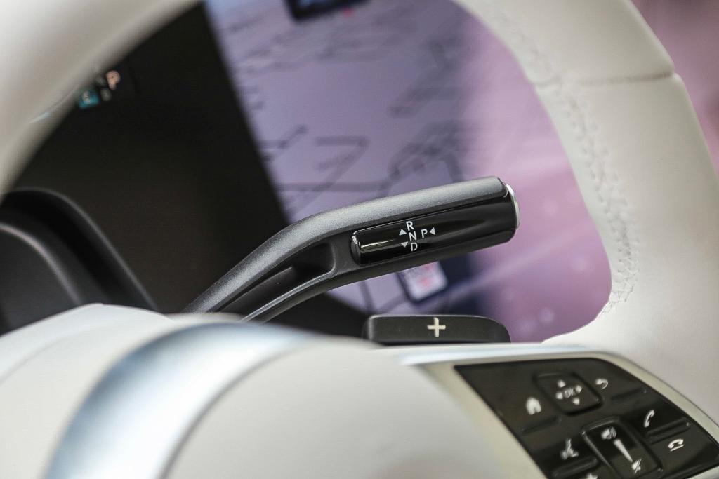 new 2024 Mercedes-Benz EQE 500 car, priced at $94,895