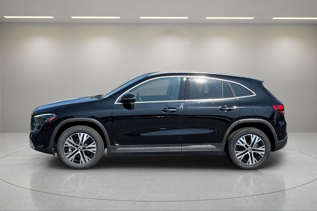 new 2025 Mercedes-Benz GLA 250 car, priced at $46,205