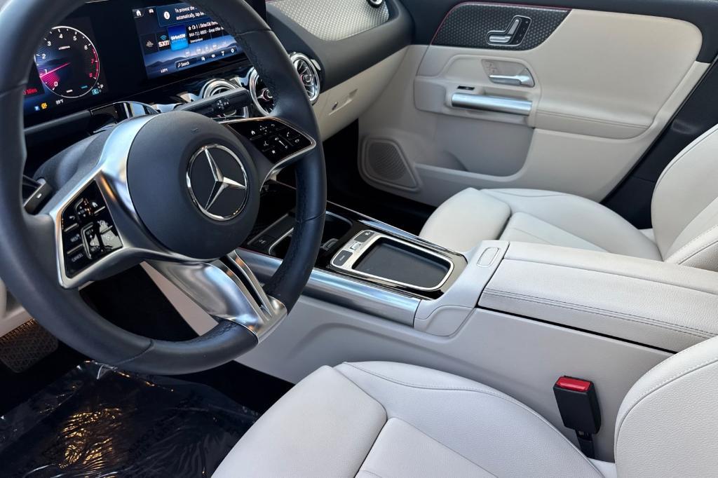 used 2025 Mercedes-Benz GLA 250 car, priced at $32,490