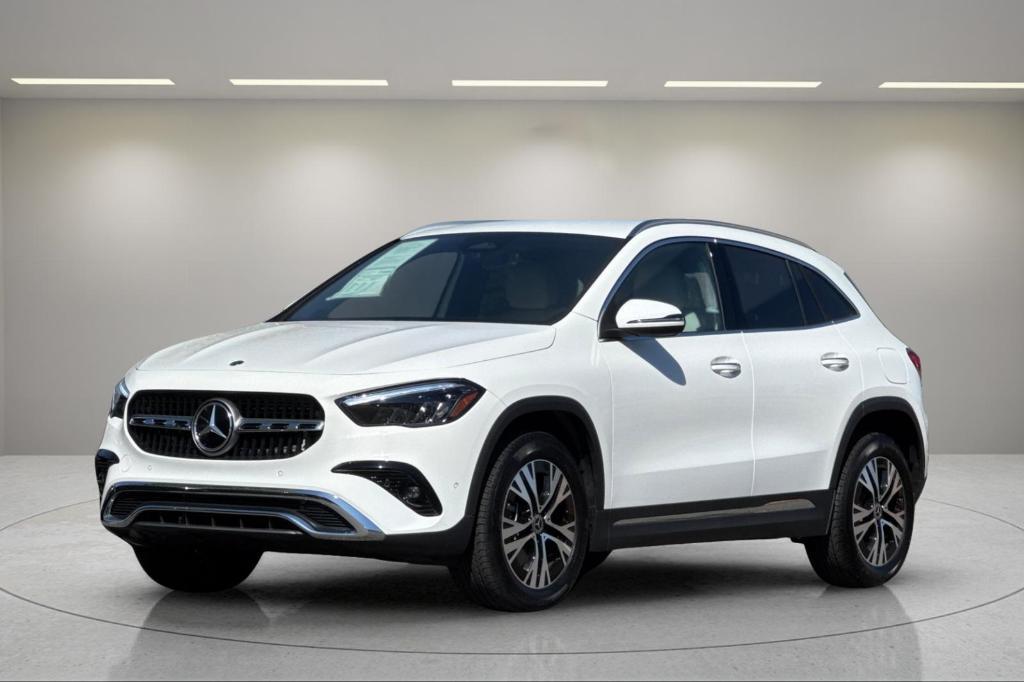 used 2025 Mercedes-Benz GLA 250 car, priced at $32,490