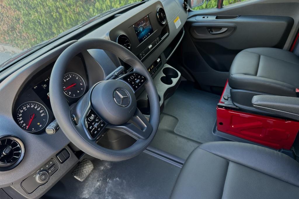 used 2024 Mercedes-Benz Sprinter 2500 car, priced at $59,390