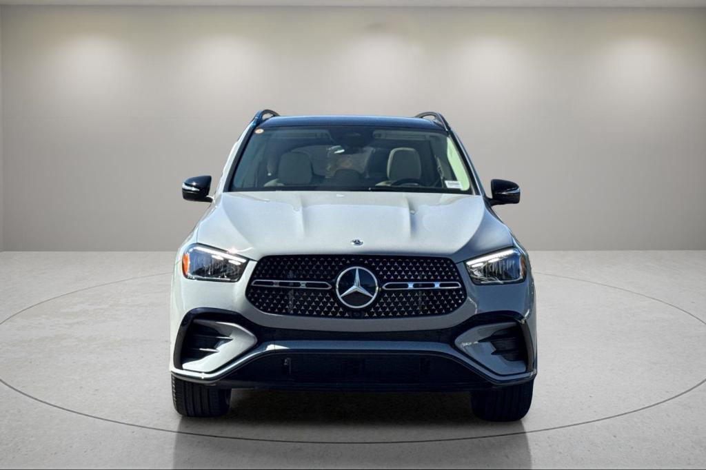 new 2026 Mercedes-Benz GLE 450 car, priced at $80,385