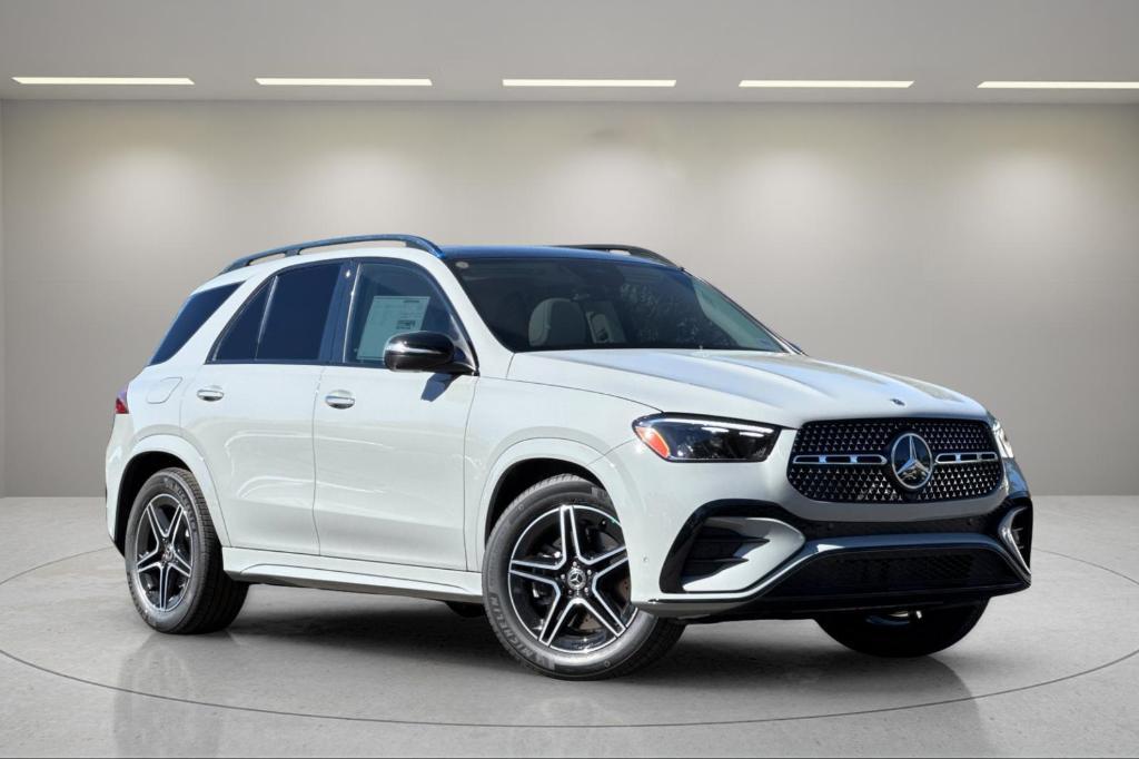 new 2026 Mercedes-Benz GLE 450 car, priced at $80,385