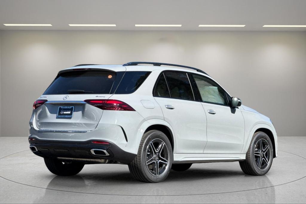 new 2026 Mercedes-Benz GLE 450 car, priced at $80,385