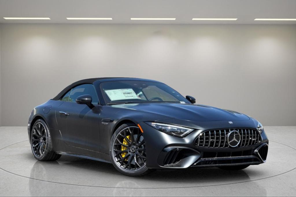 new 2025 Mercedes-Benz AMG SL 55 car, priced at $167,080