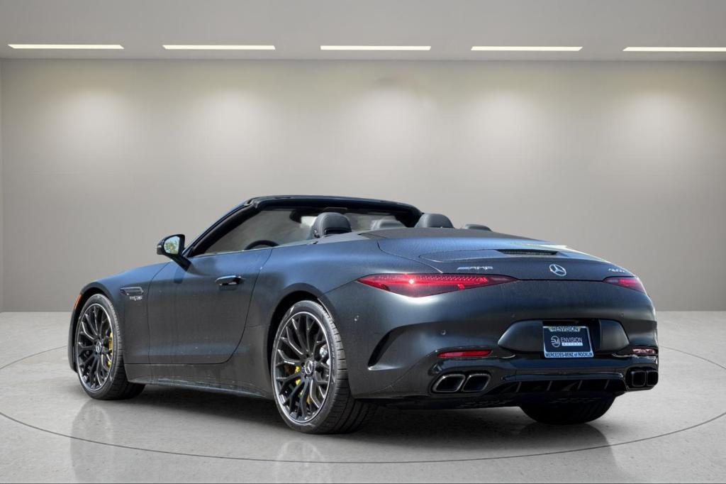 new 2025 Mercedes-Benz AMG SL 55 car, priced at $167,080