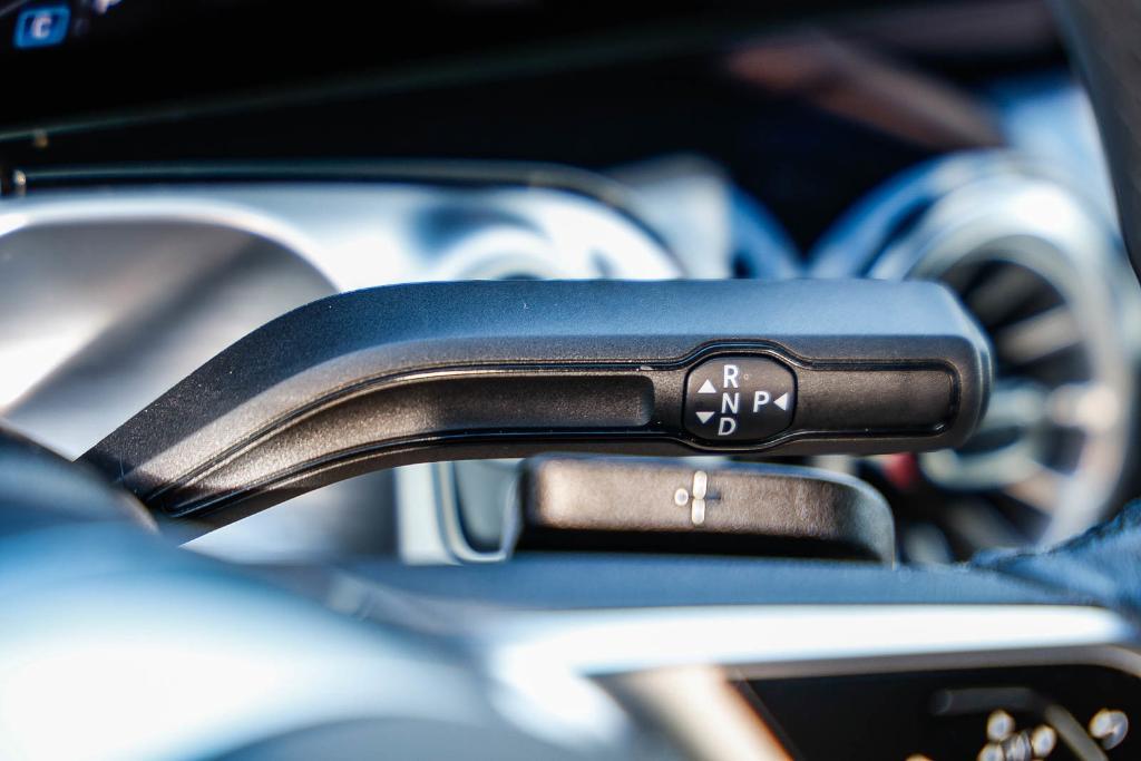 used 2025 Mercedes-Benz GLB 250 car, priced at $35,490