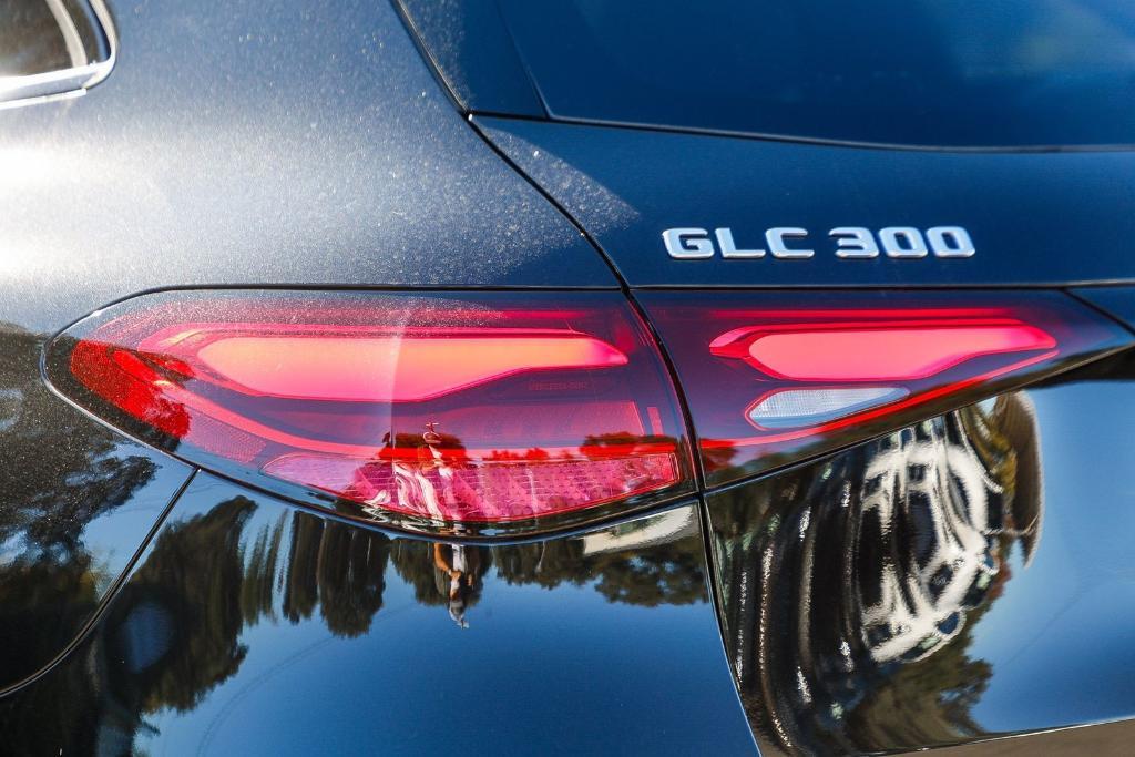 new 2026 Mercedes-Benz GLC 300 car, priced at $62,225