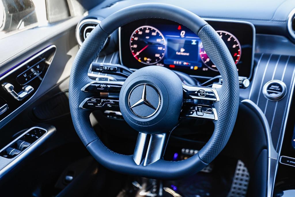 new 2026 Mercedes-Benz GLC 300 car, priced at $62,225