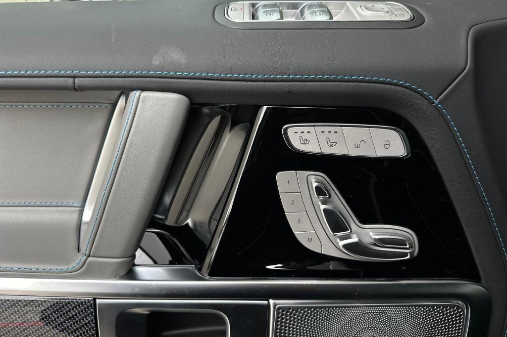 new 2025 Mercedes-Benz G-Class car, priced at $192,545