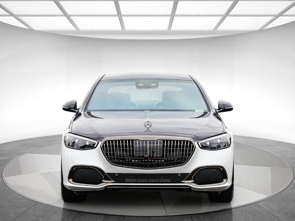 new 2025 Mercedes-Benz Maybach S 680 car, priced at $342,250