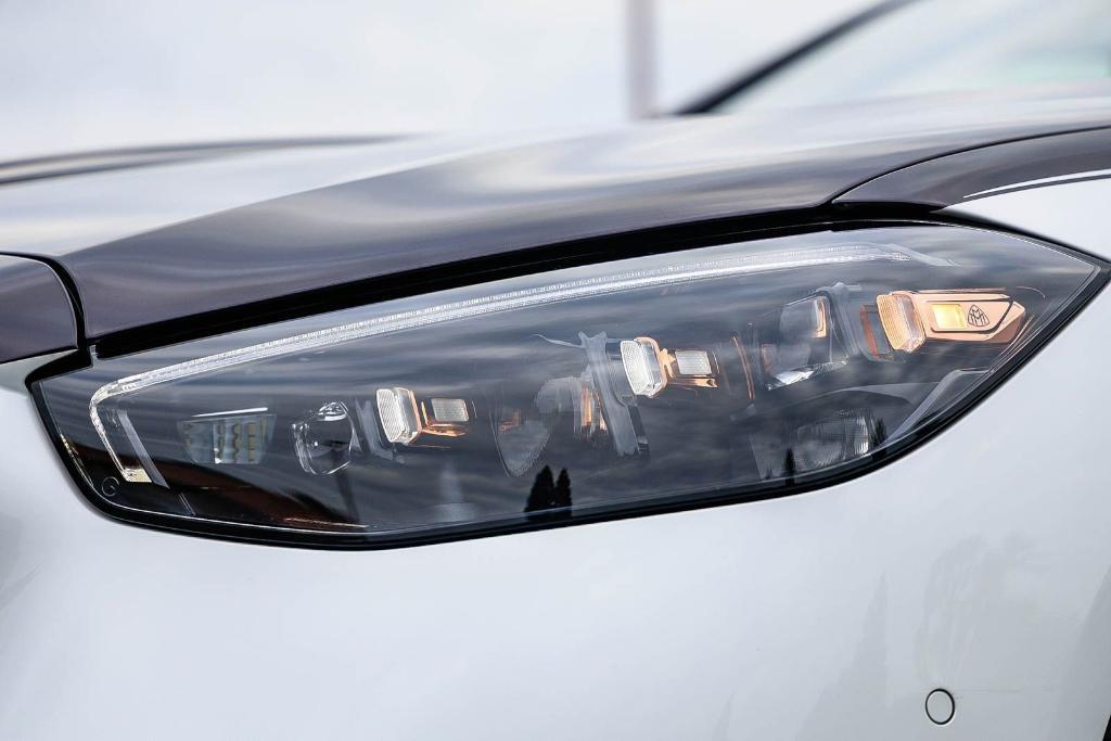 new 2025 Mercedes-Benz Maybach S 680 car, priced at $342,250