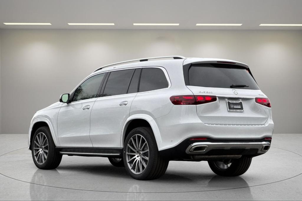 new 2026 Mercedes-Benz GLS 580 car, priced at $126,315