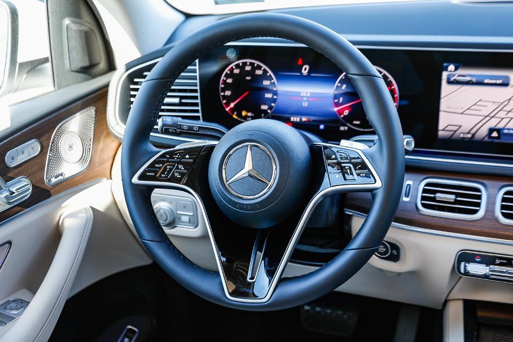 new 2026 Mercedes-Benz GLE 450 car, priced at $77,935
