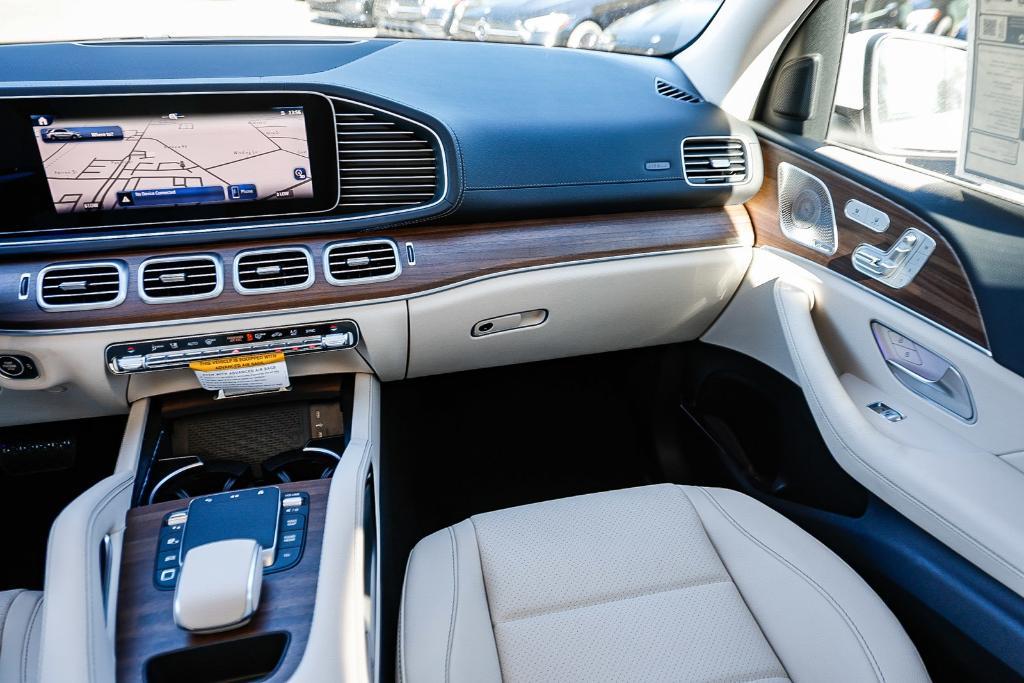 new 2026 Mercedes-Benz GLE 450 car, priced at $77,935