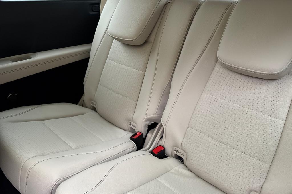 new 2026 Mercedes-Benz GLS 450 car, priced at $96,435