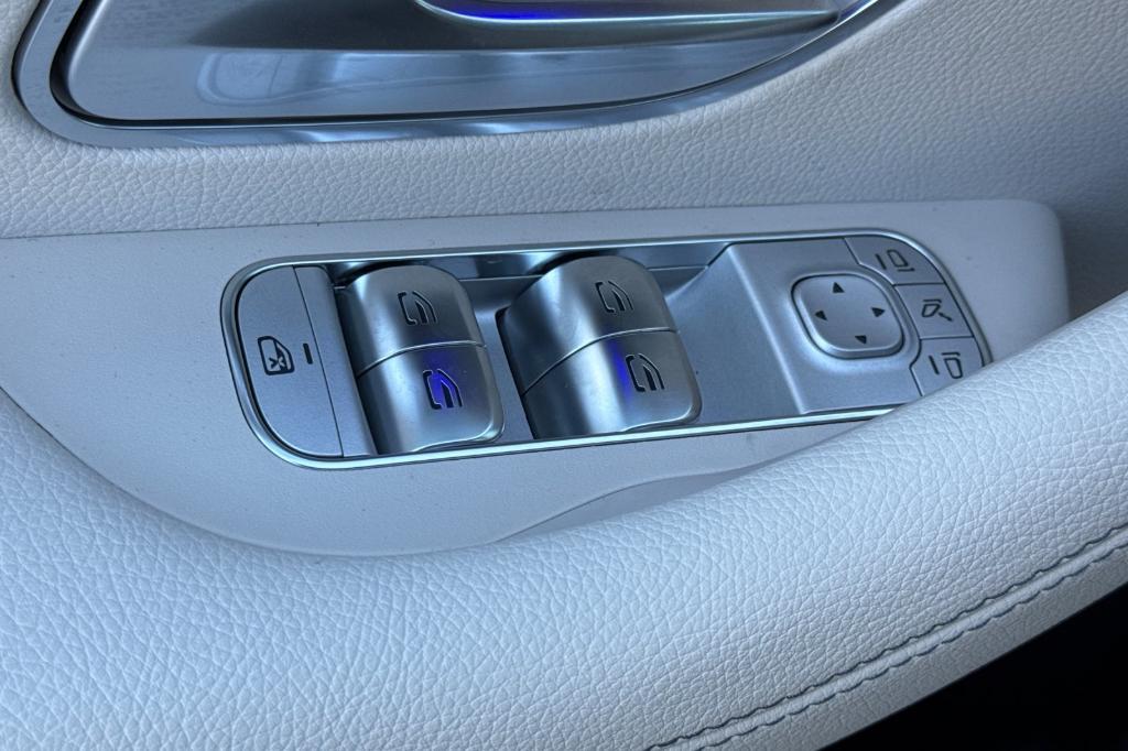 new 2026 Mercedes-Benz GLE 450 car, priced at $95,380