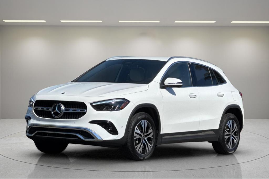 used 2025 Mercedes-Benz GLA 250 car, priced at $33,148