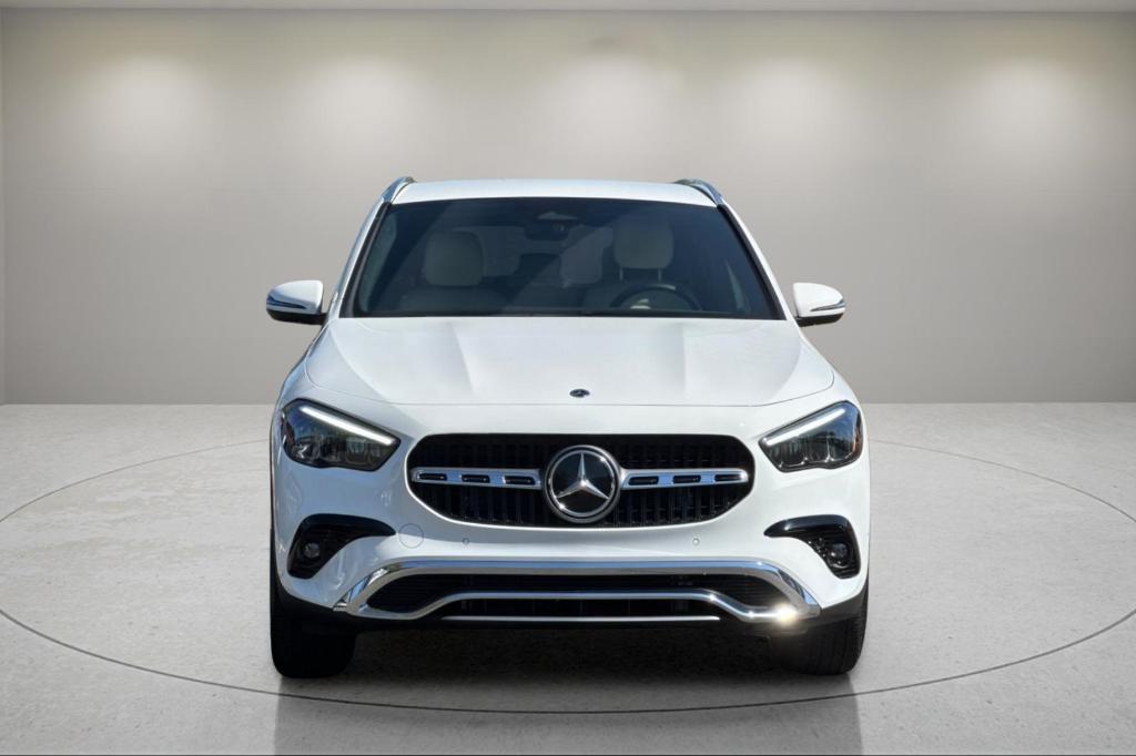 used 2025 Mercedes-Benz GLA 250 car, priced at $33,148