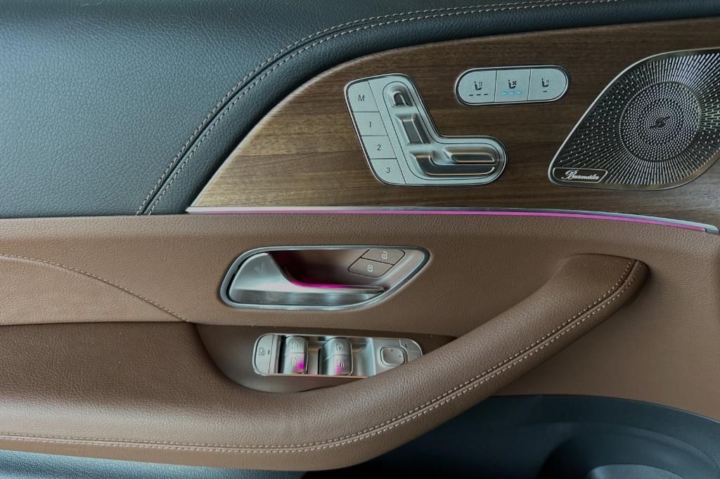 new 2024 Mercedes-Benz GLS 450 car, priced at $107,560