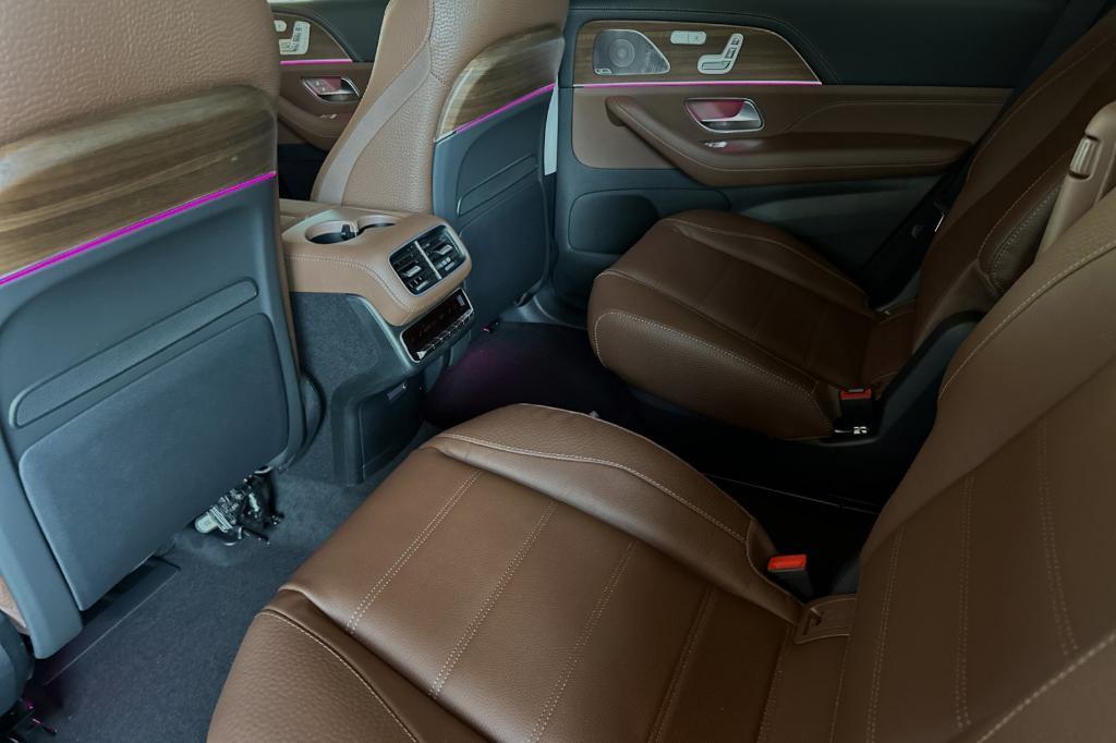 new 2024 Mercedes-Benz GLS 450 car, priced at $107,560