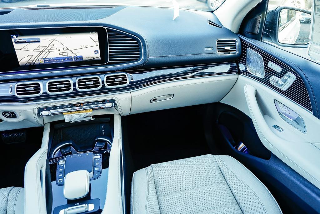 new 2026 Mercedes-Benz GLE 450 car, priced at $95,370